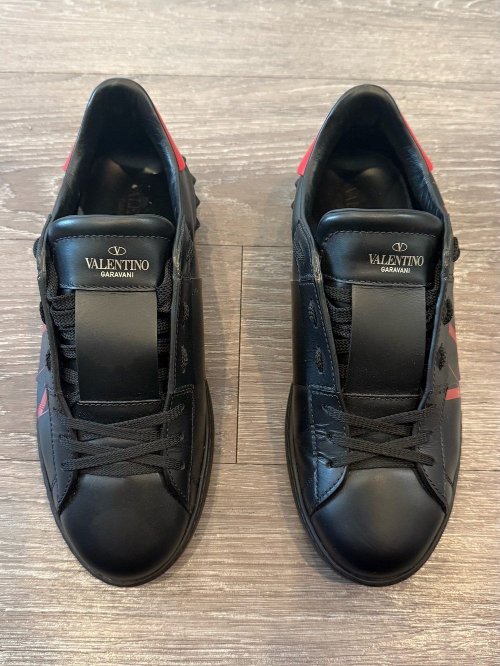 Valentino Garavani Rockstud VLTN Open Lace-Up Sneakers